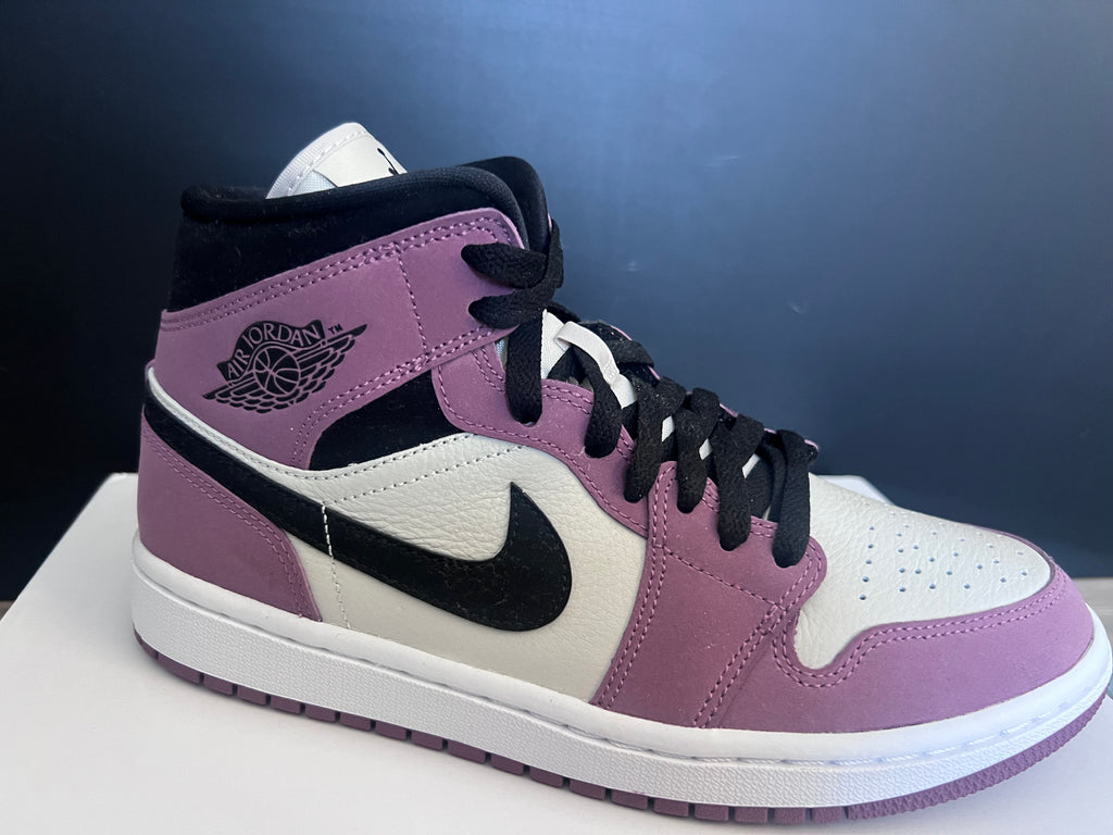 Shoes – Outfitted Threadz